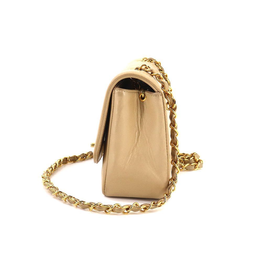 Chanel Diana 22 Matelasse Chain Shoulder Leather Beige Gold - Picture 4 of 9